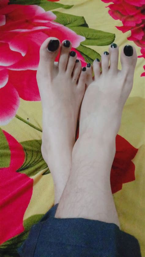 foot slave amateur|Foot worshipers .